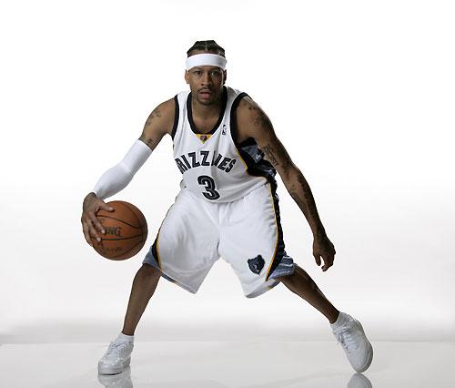 以便在法案 以便在法案