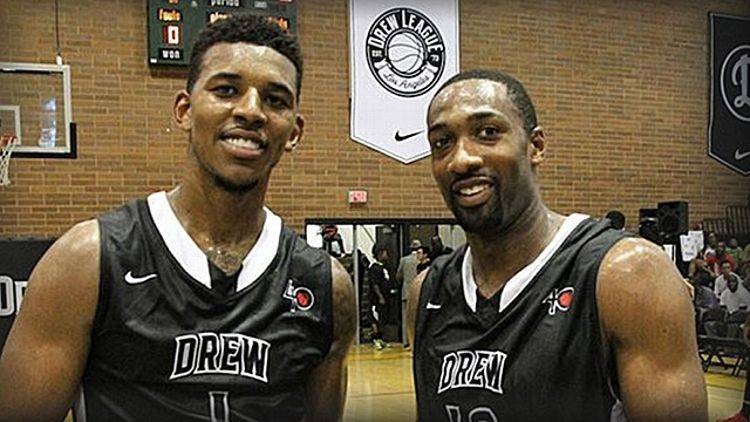 时隔两年半 时隔两年半